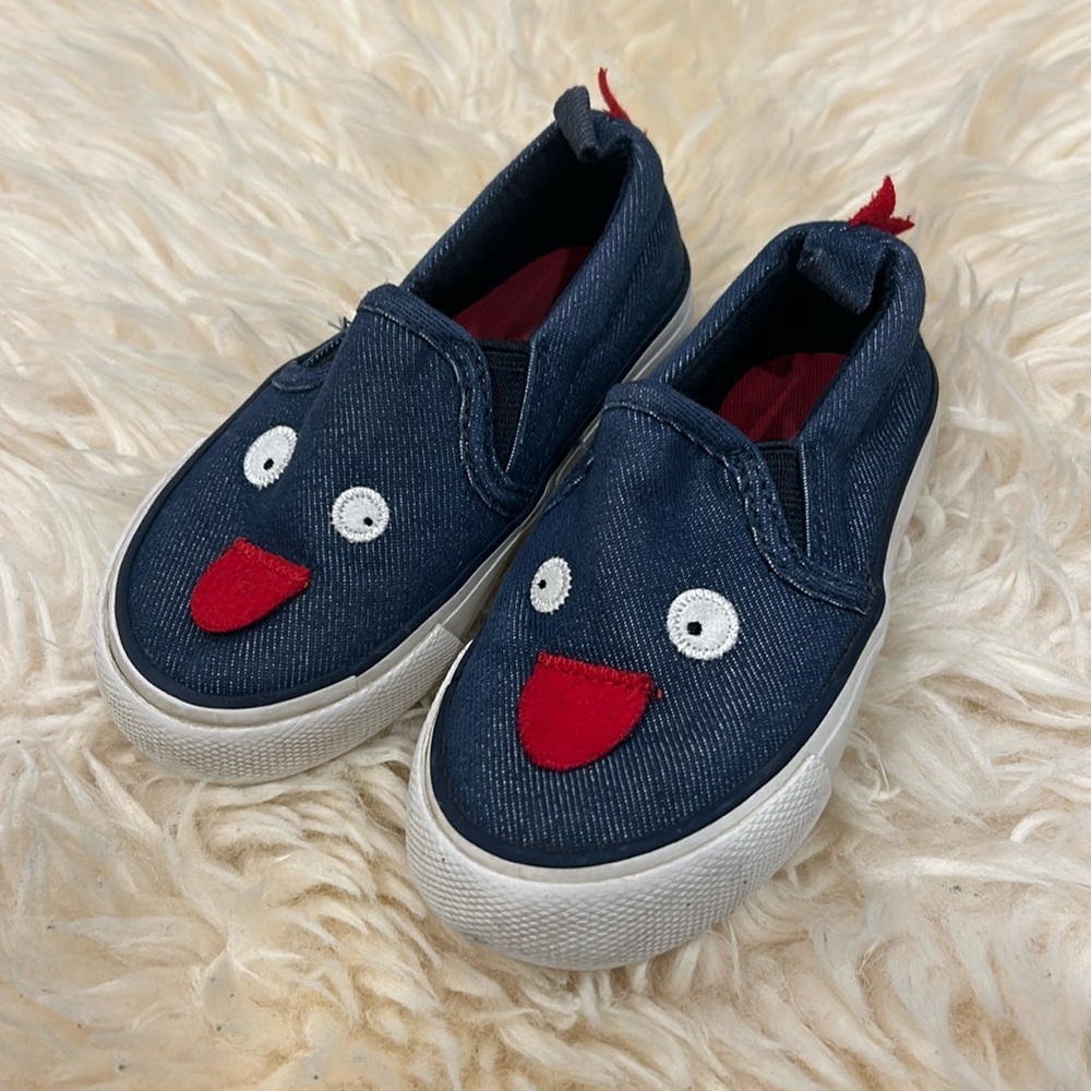 2/$25 Joe Fresh Toddler Jean Blue Slip-On Sneakers with Funny Face Size 7